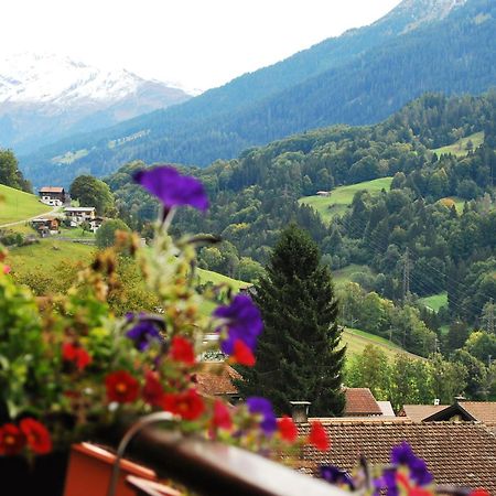 Rooms With Private Bathrooms Saas im Prattigau المظهر الخارجي الصورة