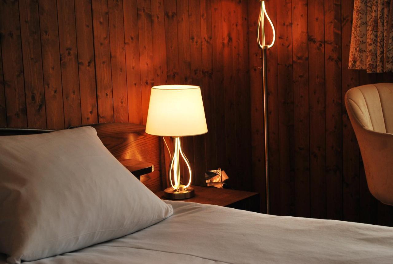 Rooms With Private Bathrooms Saas im Prattigau المظهر الخارجي الصورة
