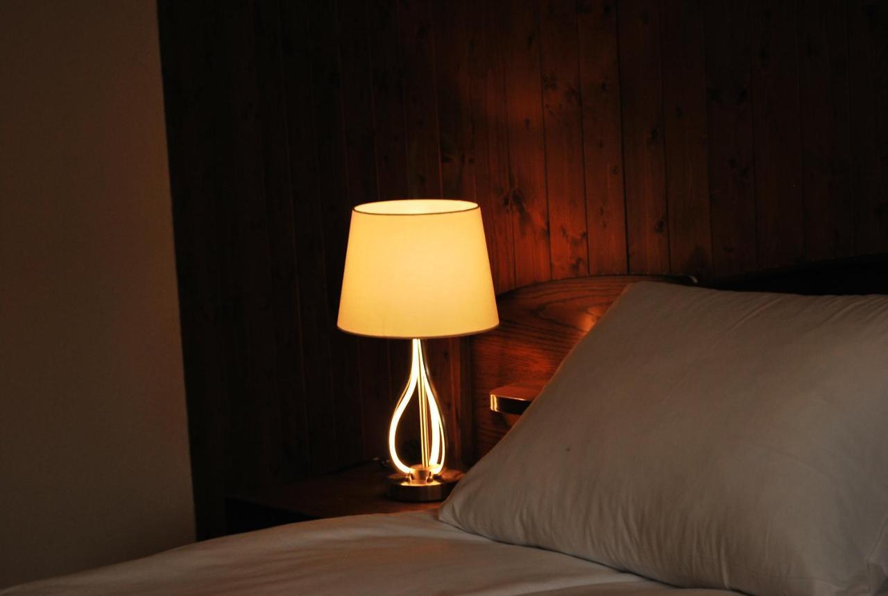 Rooms With Private Bathrooms Saas im Prattigau المظهر الخارجي الصورة