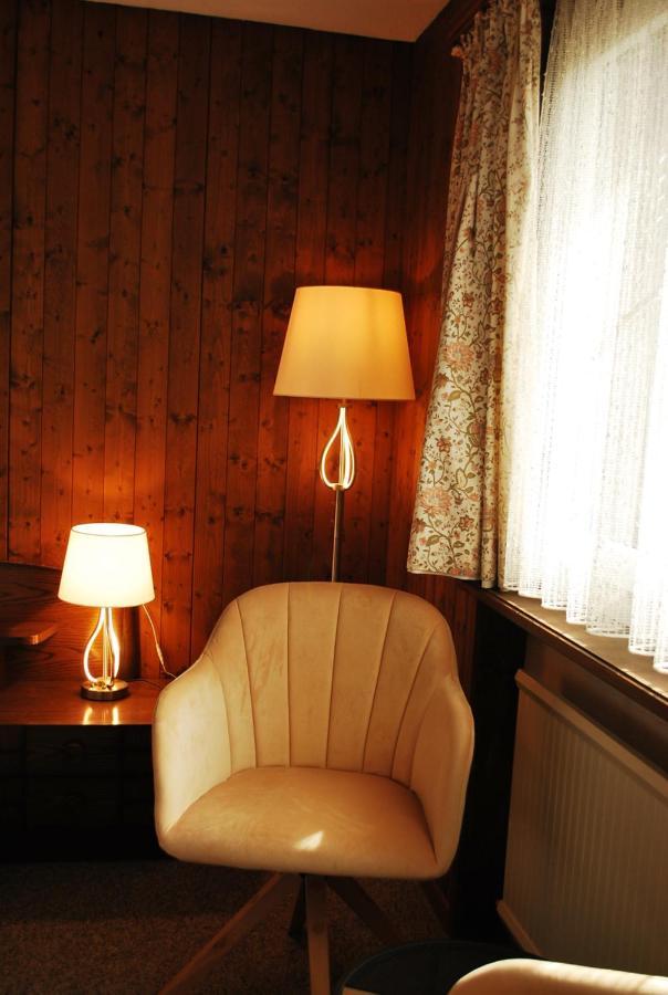 Rooms With Private Bathrooms Saas im Prattigau المظهر الخارجي الصورة